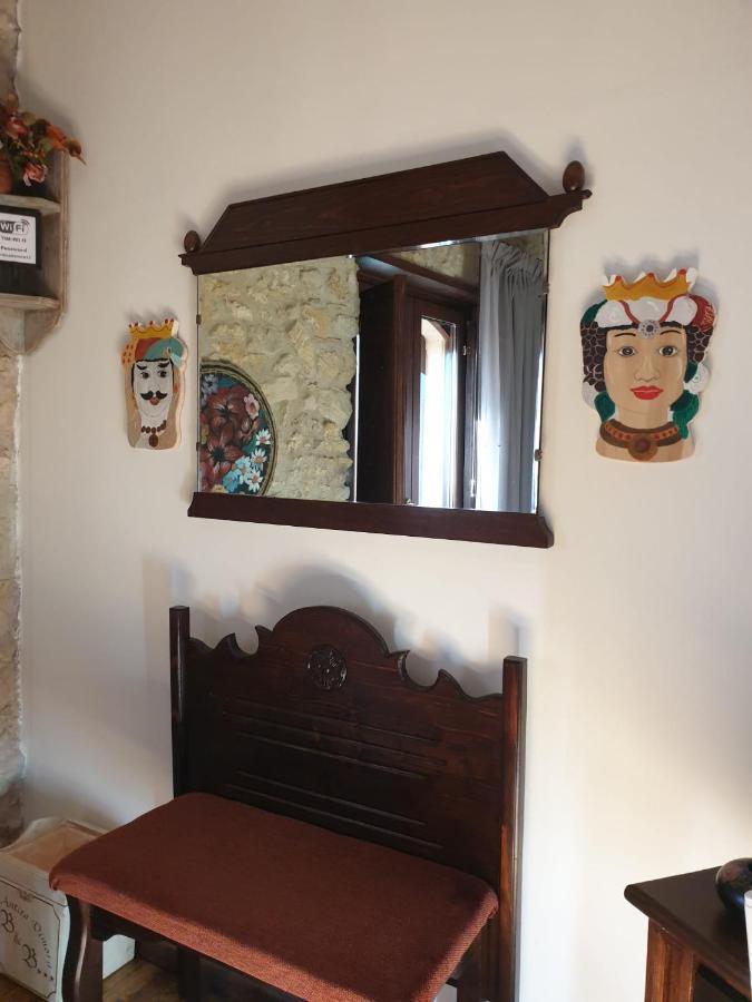 לינה וארוחת בוקר אנה Antica Dimora Historic Building מראה חיצוני תמונה